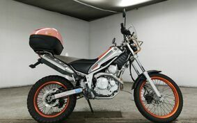 YAMAHA TRICKER DG16J