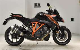 KTM 1290 SUPER DUKE GT 2022 V6940