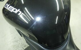 TRIUMPH SPEED TRIPLE 2013