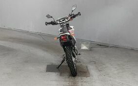 YAMAHA XTZ125E 不明