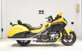 HONDA GL 1800 GOLD WING F6B 2013 SC68