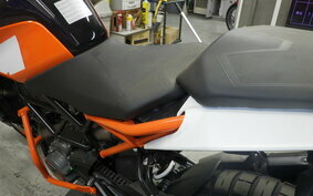 KTM 250 DUKE JPE40