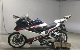 HONDA VFR800F 2020 RC79