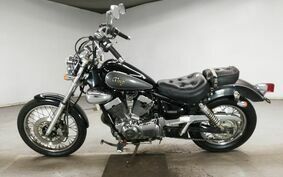 YAMAHA VIRAGO 250 3DM