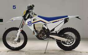 HUSQVARNA FE250