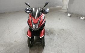 YAMAHA TRICITY 125 SE82J