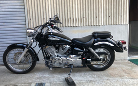 YAMAHA DRAGSTAR 250 VG05J