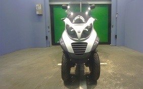 PIAGGIO MP3 250