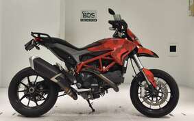 DUCATI HYPERMOTARD 820 2015