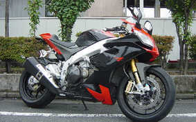 APRILIA RSV4 FACTORY 2011 RK00