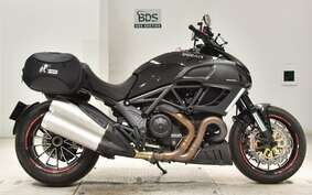 DUCATI DIAVEL 2012 G100A