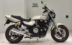 YAMAHA XJR1200 1994 4KG