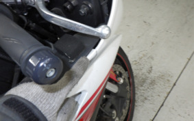 YAMAHA YZF-R6 2008 RJ16