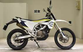 HUSQVARNA 701ED 2018 UEV4