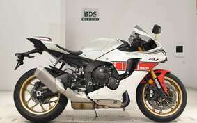 YAMAHA YZF-R1 2022 RN65J