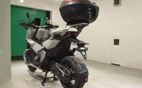 HONDA X-ADV 750 2022 RH10