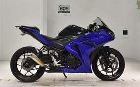 YAMAHA YZF-R25 RG10J