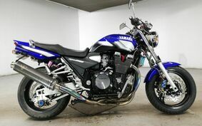 YAMAHA XJR1300 2002 RP03J