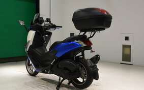 YAMAHA N-MAX SE86J