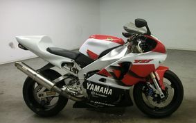 YAMAHA YZF-R1 1999 RN01