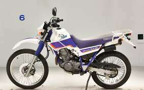 YAMAHA SEROW 225 W 4JG