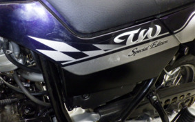 YAMAHA TW225 DG09J