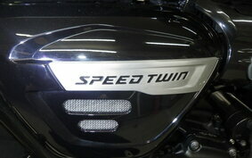 TRIUMPH SPEED TWIN 2023