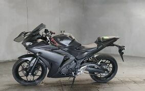 YAMAHA YZF-R25 RG10J