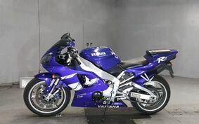 YAMAHA YZF-R1 1999 RN01