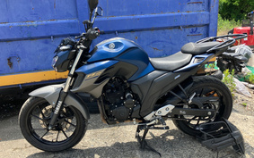 YAMAHA FZ25 RG42