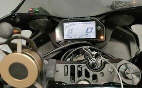 YAMAHA YZF-R3 2021 RH13J