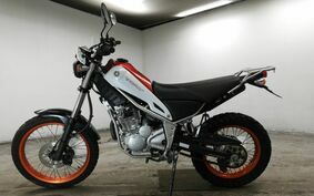 YAMAHA TRICKER DG16J