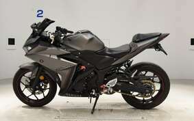 YAMAHA YZF-R25 A RG10J