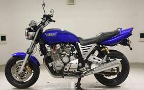 YAMAHA XJR1300 1999 RP01J