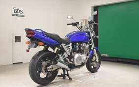 YAMAHA XJR1300 1999 RP01J