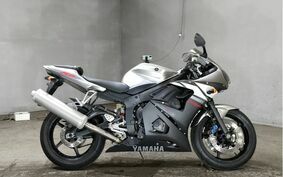 YAMAHA YZF-R6 2003 RJ05