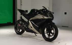 YAMAHA YZF-R125 RE06