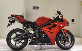 TRIUMPH DAYTONA 675 2011 MD1066