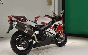 YAMAHA YZF-R7 2000