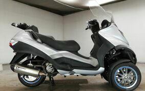 PIAGGIO MP3 250 RL M472