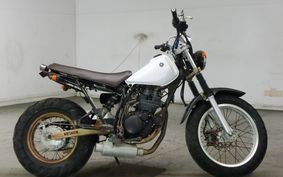 YAMAHA TW225 DG09J