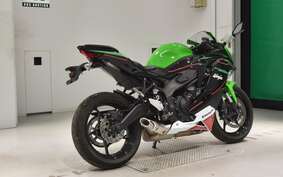 KAWASAKI ZX-25R ZX250E