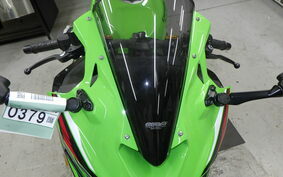 KAWASAKI ZX-25R ZX250E