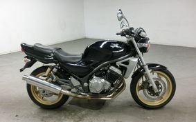 KAWASAKI BALIUS 250 Gen.2 2003 ZR250B