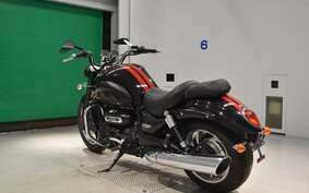 TRIUMPH ROCKET III ROADSTAR 2019 LC1235