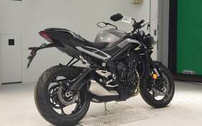 TRIUMPH STREET TRIPLE R 2024