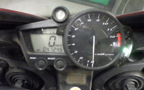 YAMAHA YZF-R1 2004