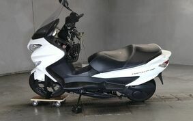 SUZUKI SKYWAVE 200 (Burgman 200) CH41A