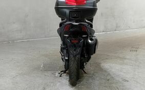 YAMAHA T-MAX 530 DX 2017 SJ15J