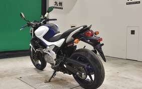 SUZUKI GLADIUS 2010 VK58A